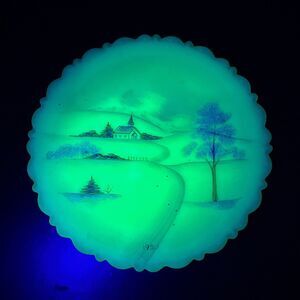 Fenton Princess House 1980 Limited Edition SIGNED Custard Satin Glass Plate Glow